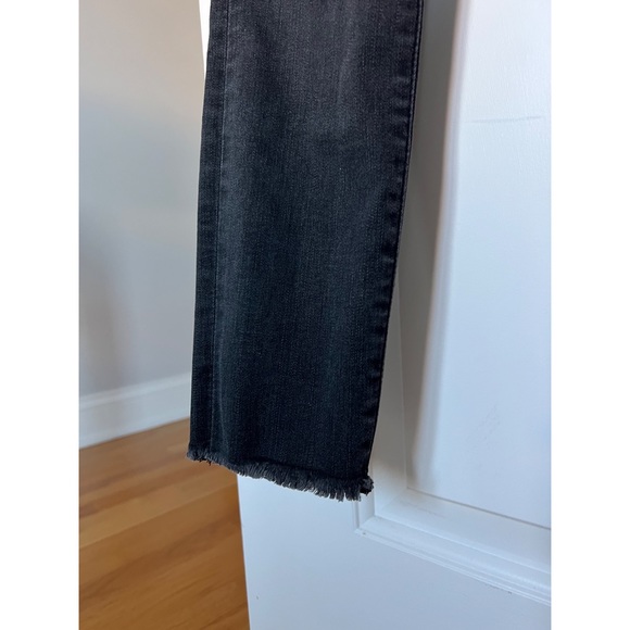 Abercrombie High Rise Ankle Jeans - Picture 7 of 7